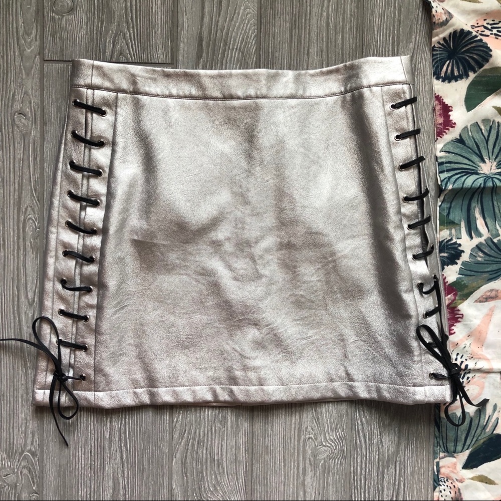 Topshop Metallic Faux Leather Skirt Size 10